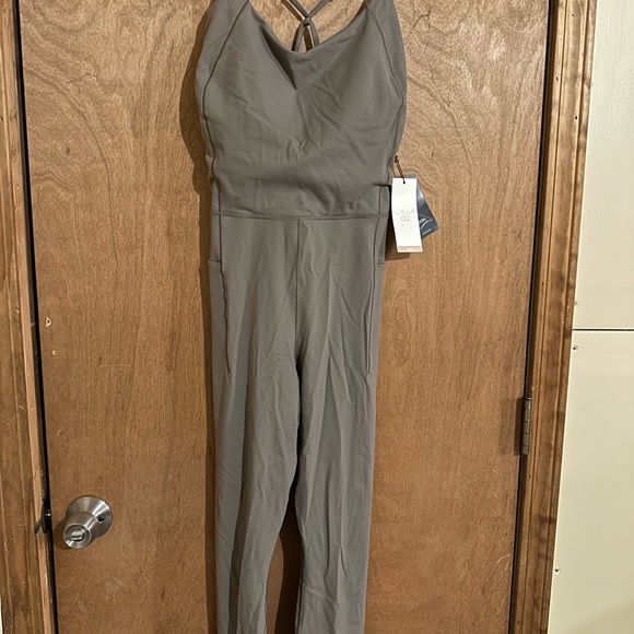 Calia inspire bodysuit - Picture 4 of 10